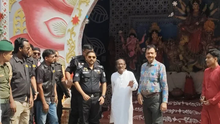 কুড়িগ্রামে পূজামণ্ডপ পরিদর্শন ও সংবাদ সম্মেলন করেছে এসআরবি ১৩