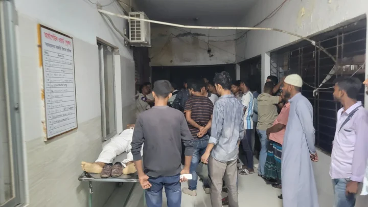পাবনায় বিএনপি নেতা ও হাটের ইজারাদার দুইজনকে গুলি করে হত্যা